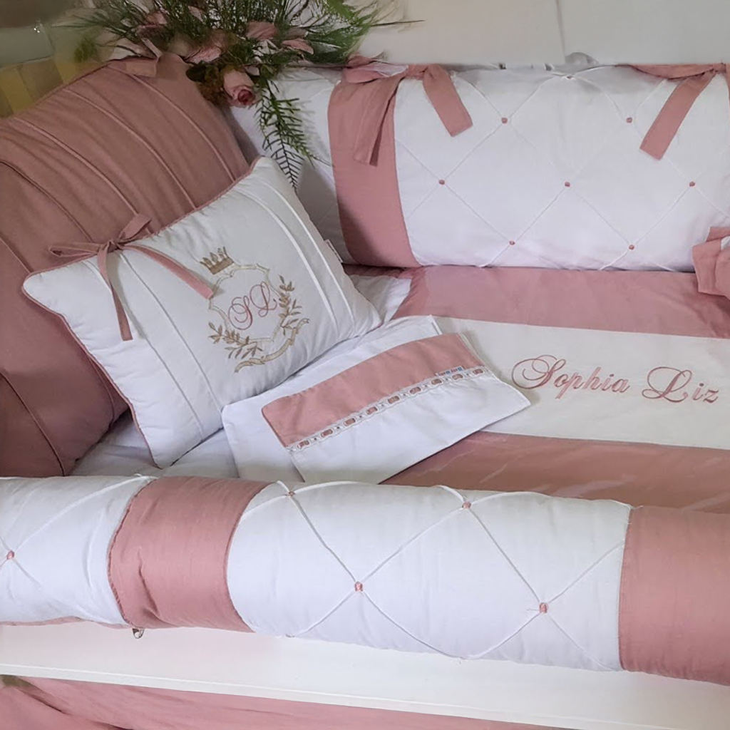 Kit Berço Rainha Rosa Personalizado 9 Peças